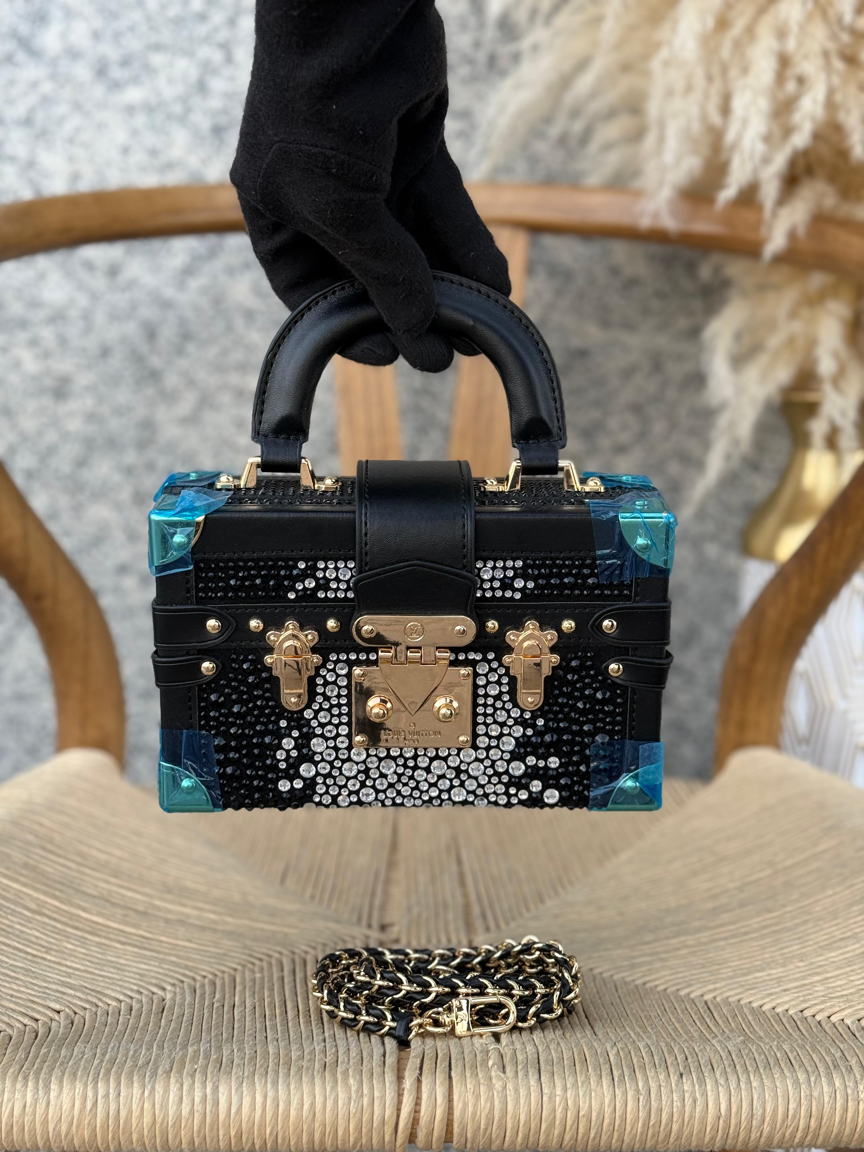 Louis Vuitton Petite Malle