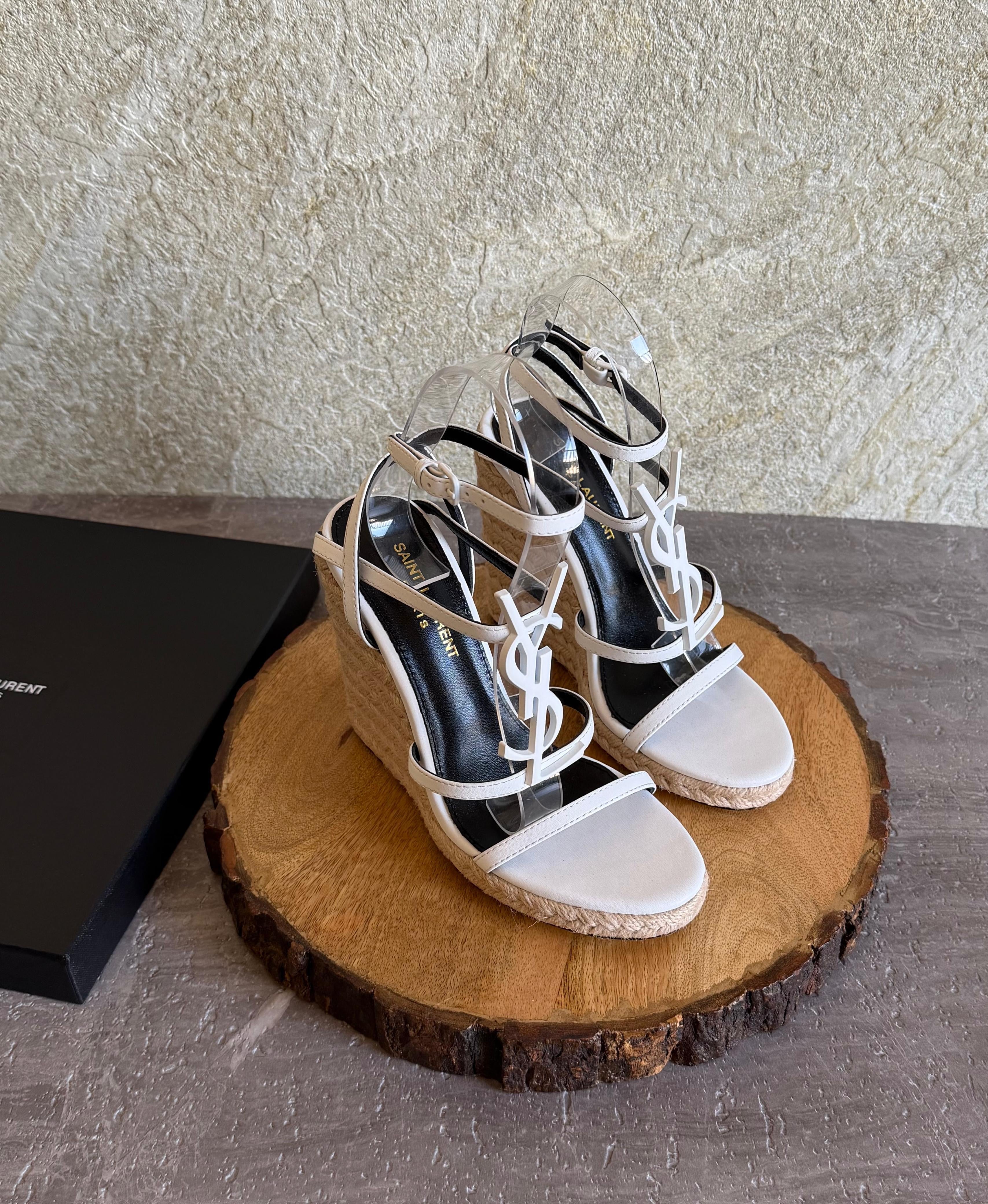 René Caovilla 80mm Chandelier Mules (Copy)
