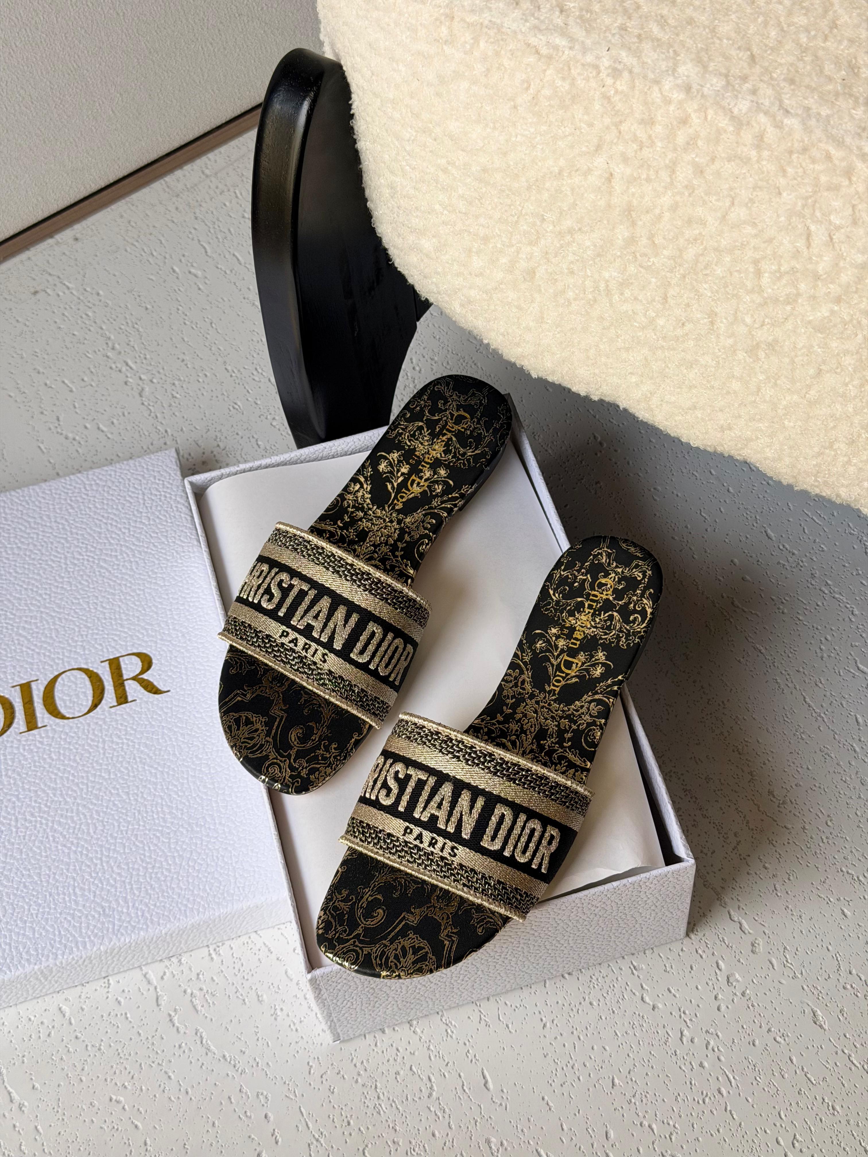 J'Adior Slingback Pump (Copy)