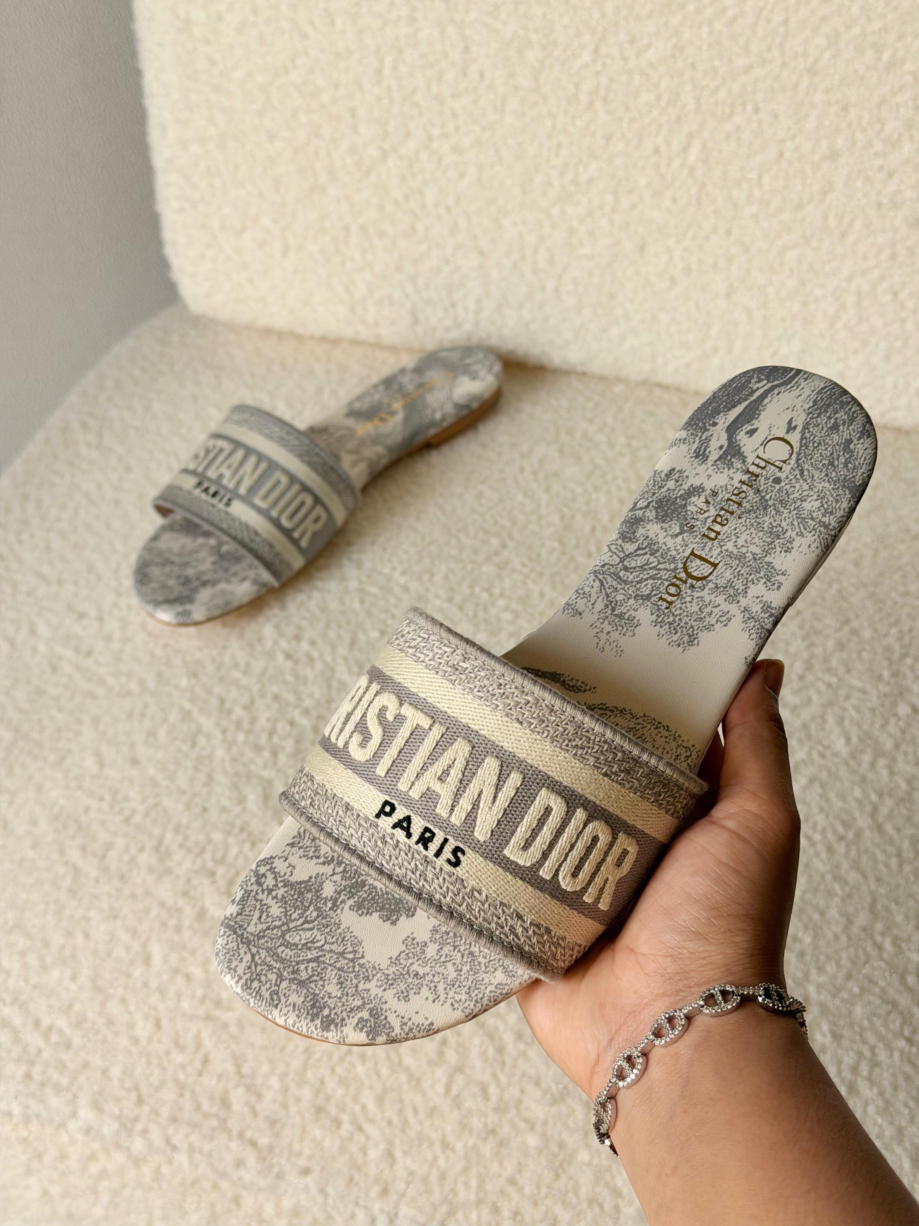 J'Adior Slingback Pump (Copy)