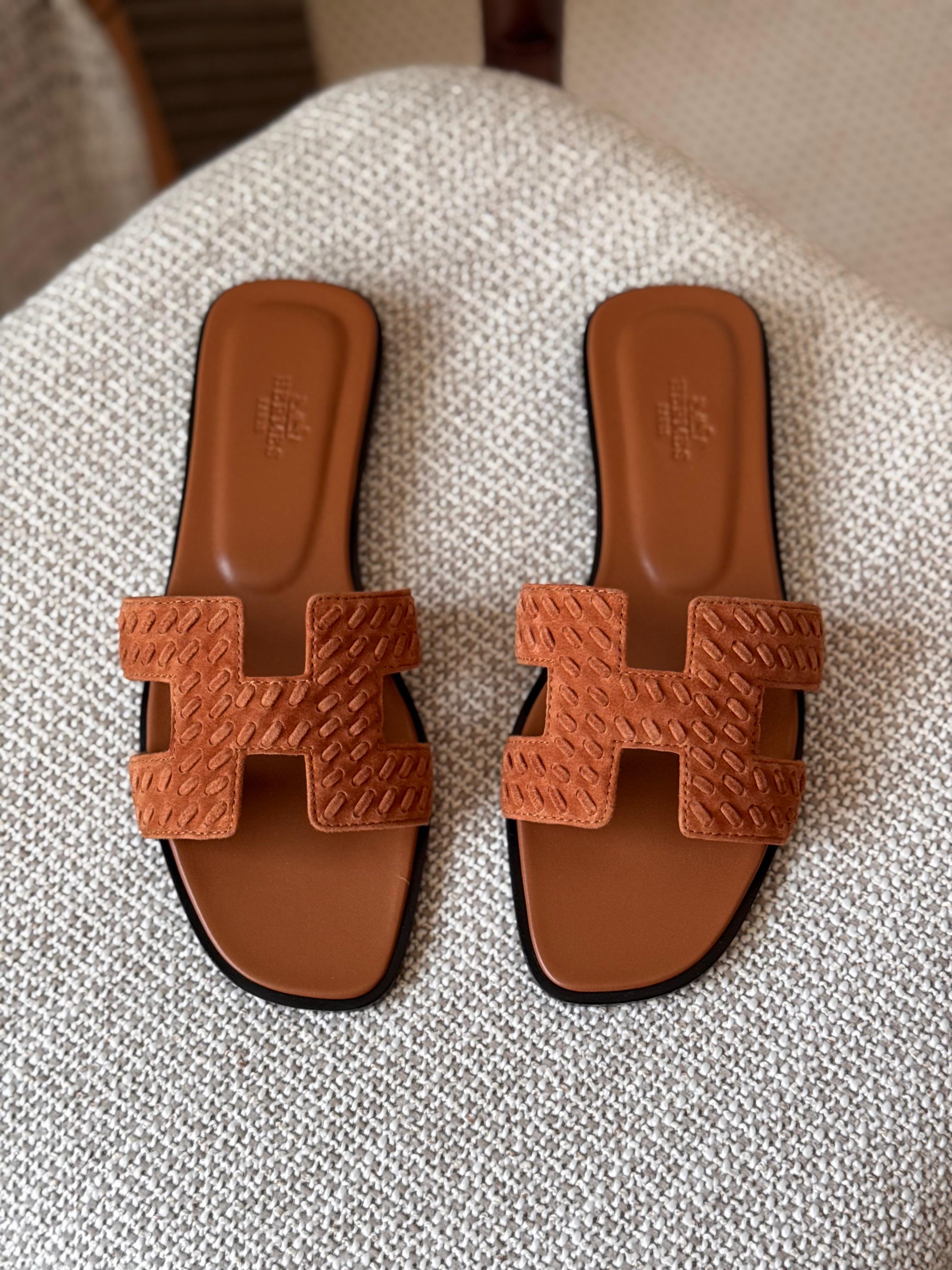 Hermes Oran sandal