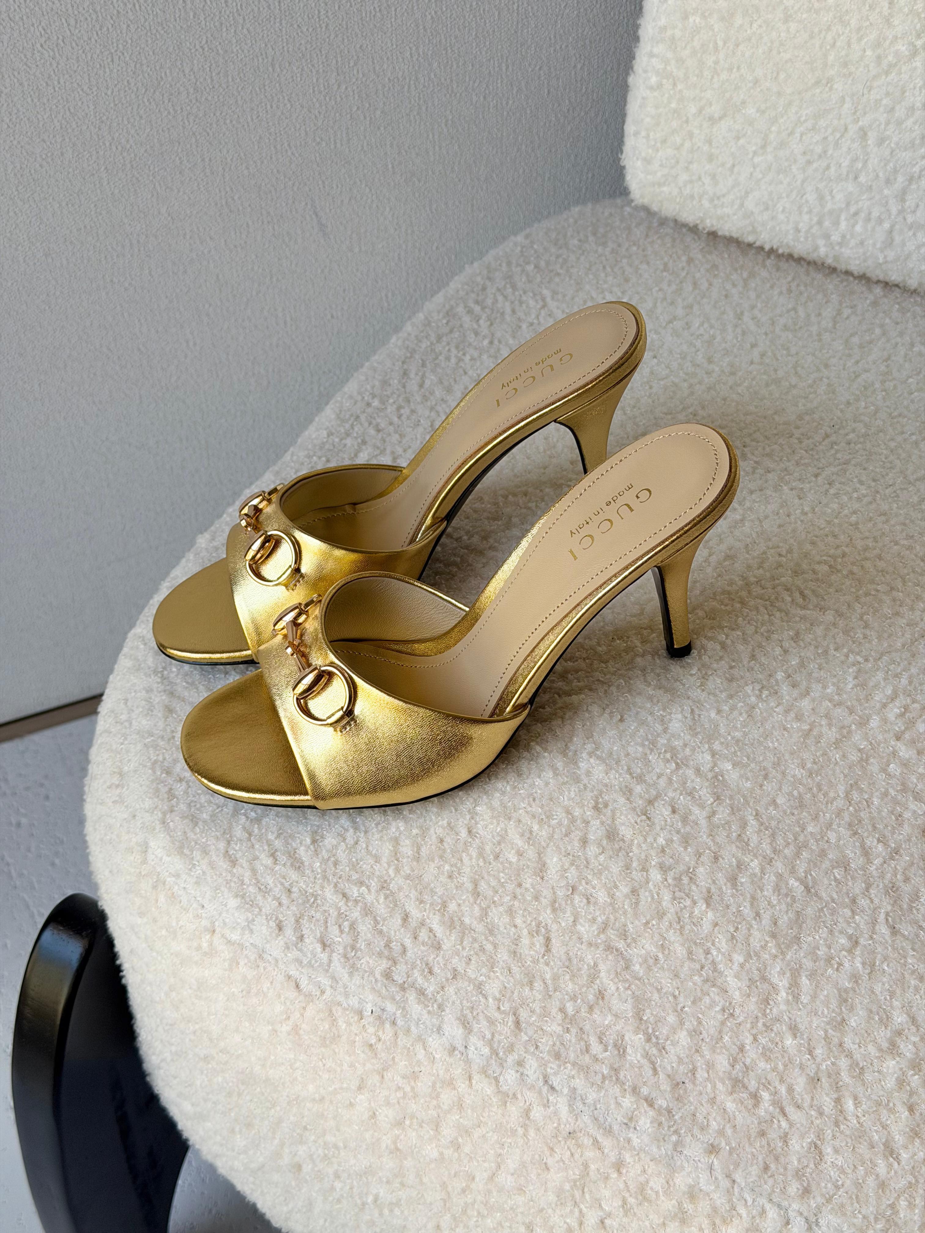Gucci Horsebit sandals