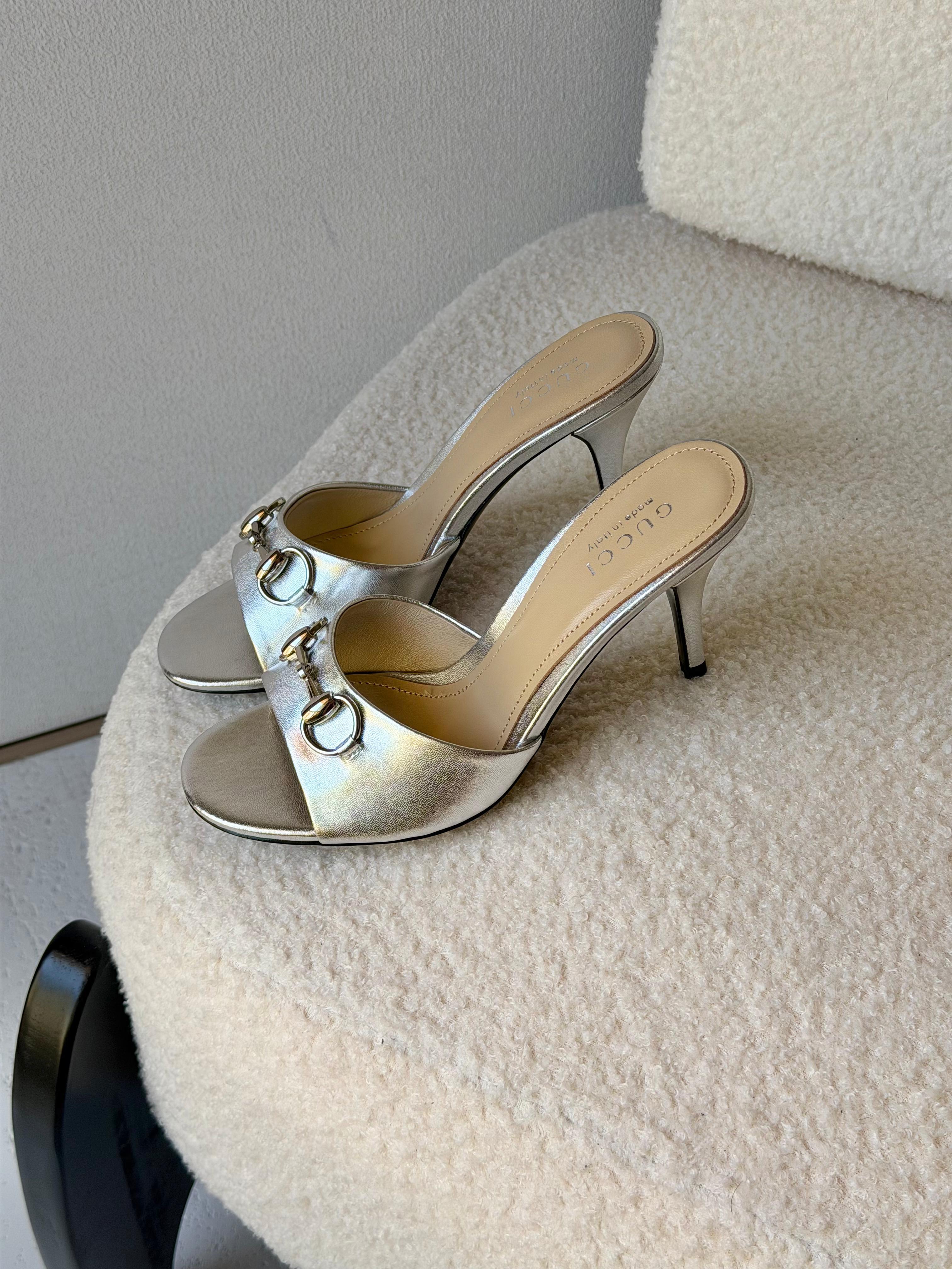 Gucci Horsebit sandals