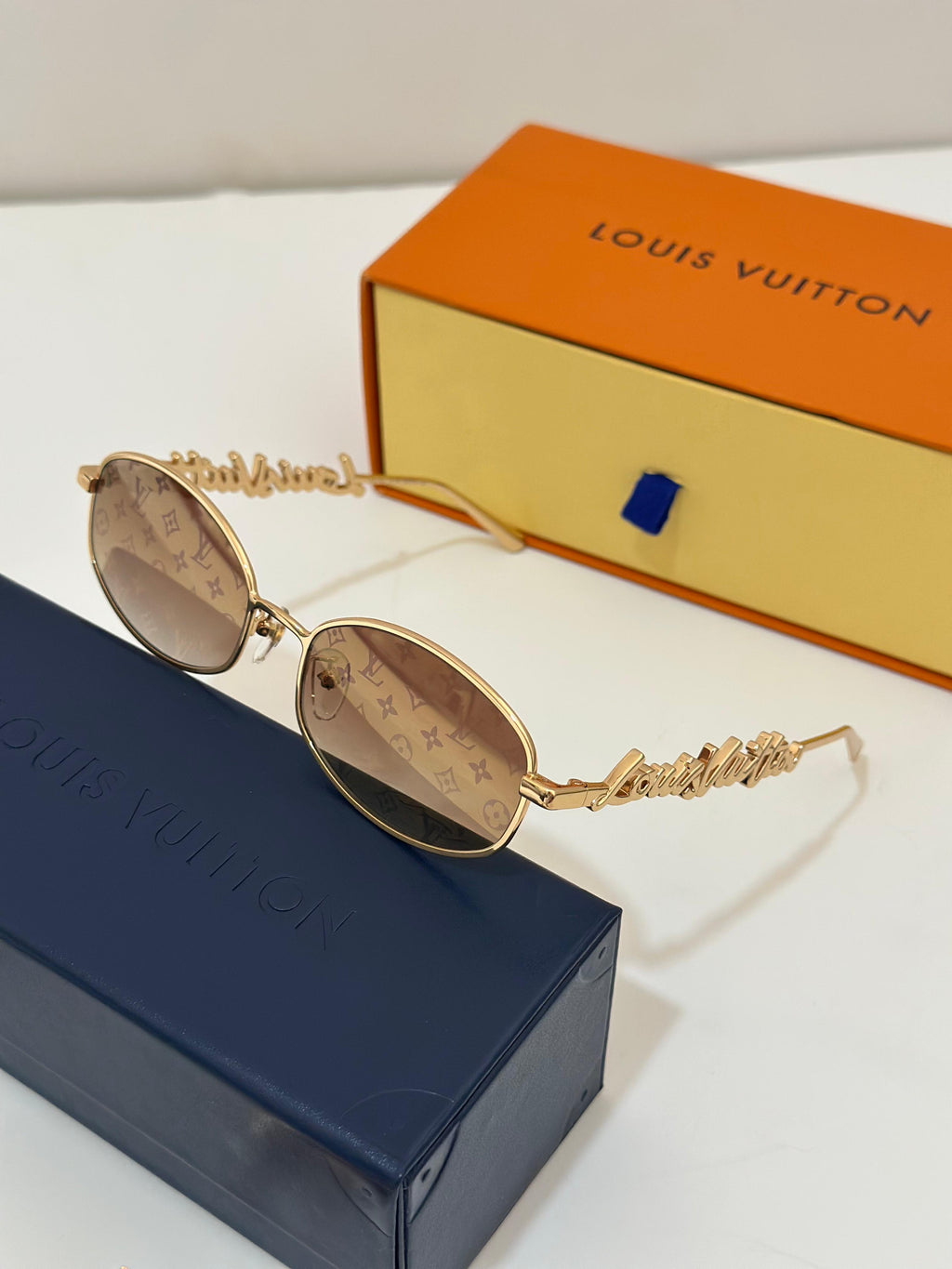 LV Script Metal Round Sunglasses