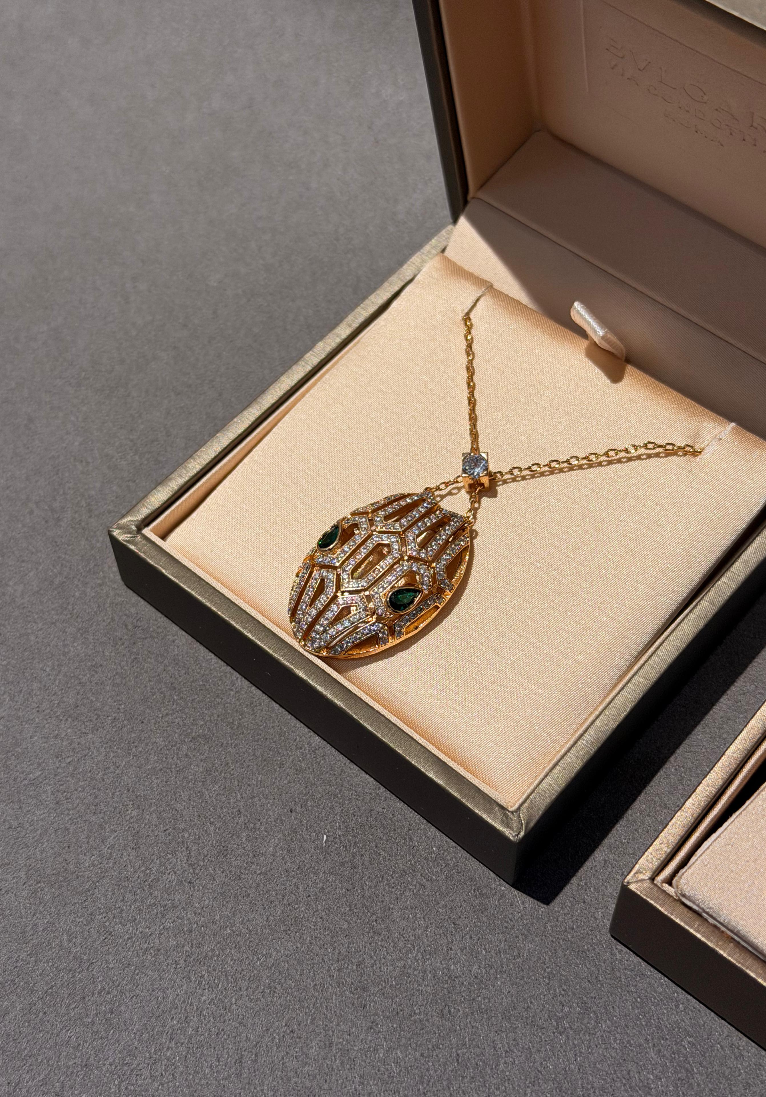 Bvlgari Serpent  Set Necklace & Earings Swarovski Stones
