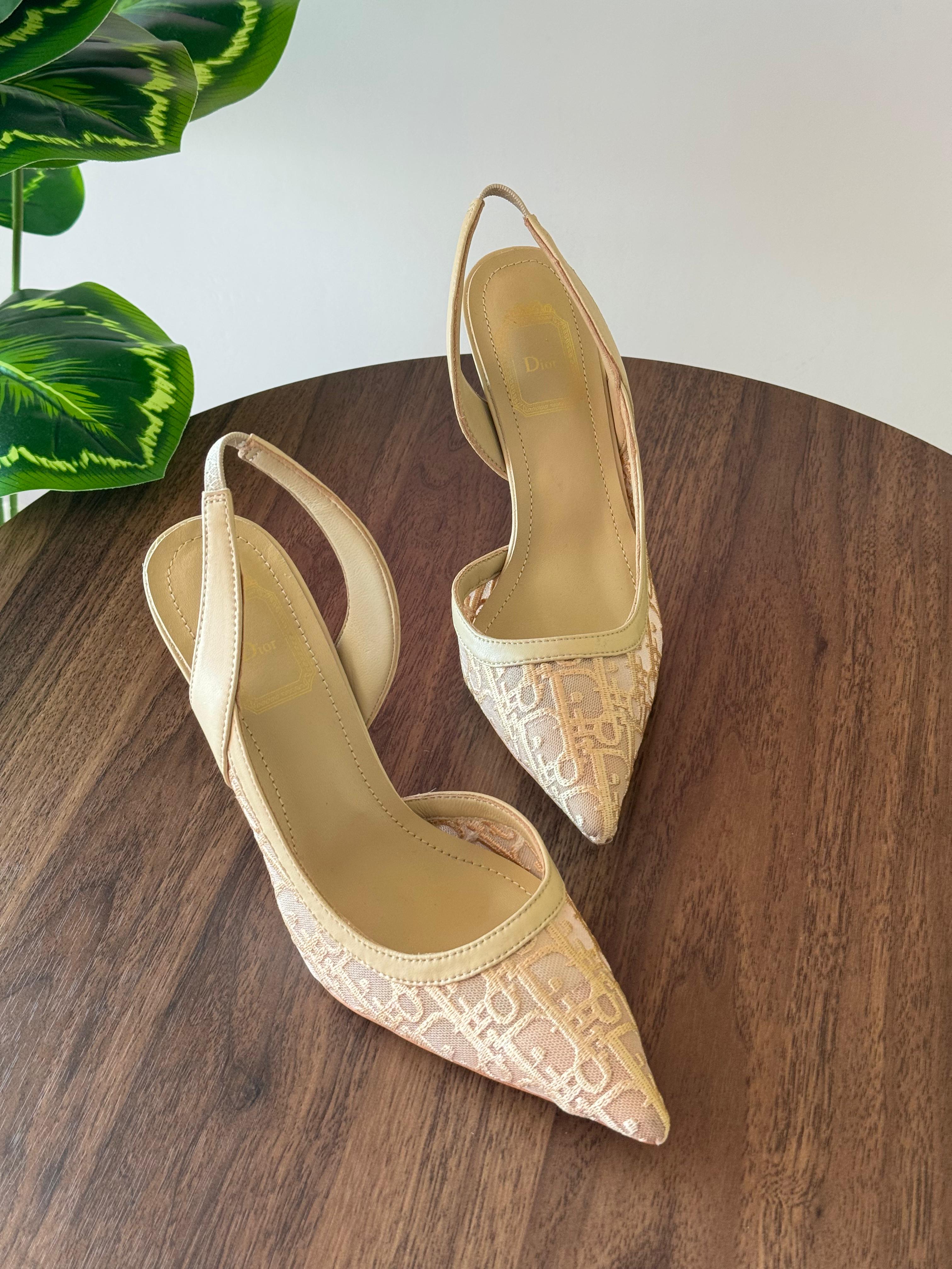 J'Adior Slingback Pump