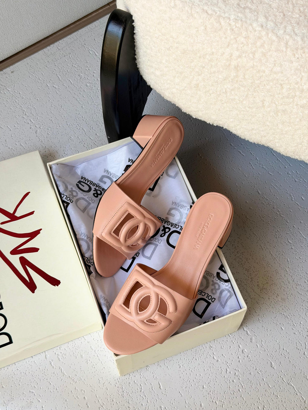 Dolce&Gabbana DG logo mules
