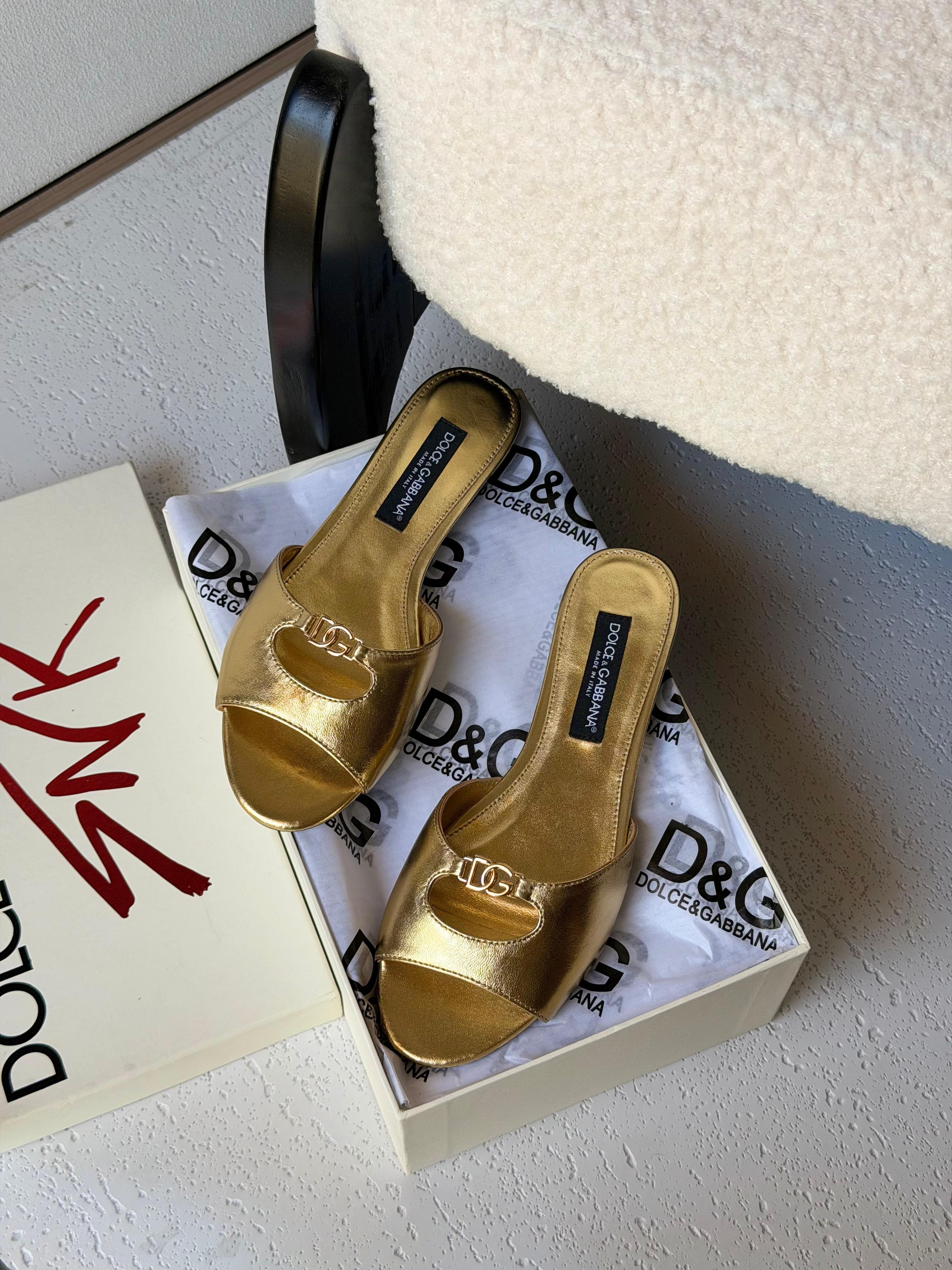 Dolce&Gabbana Lollo slide sandals