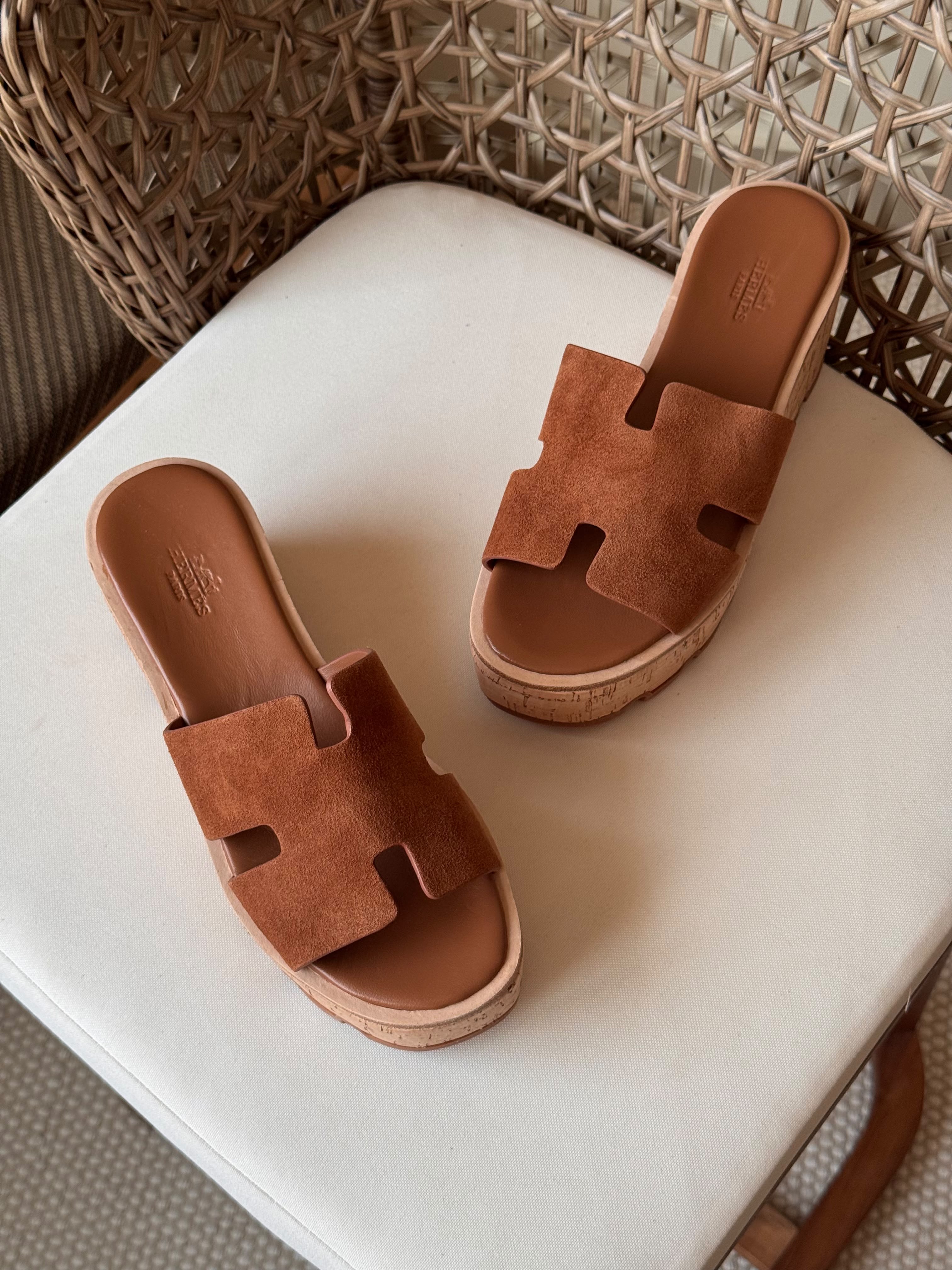 Hermes Luce 30 Sandals in Suede
