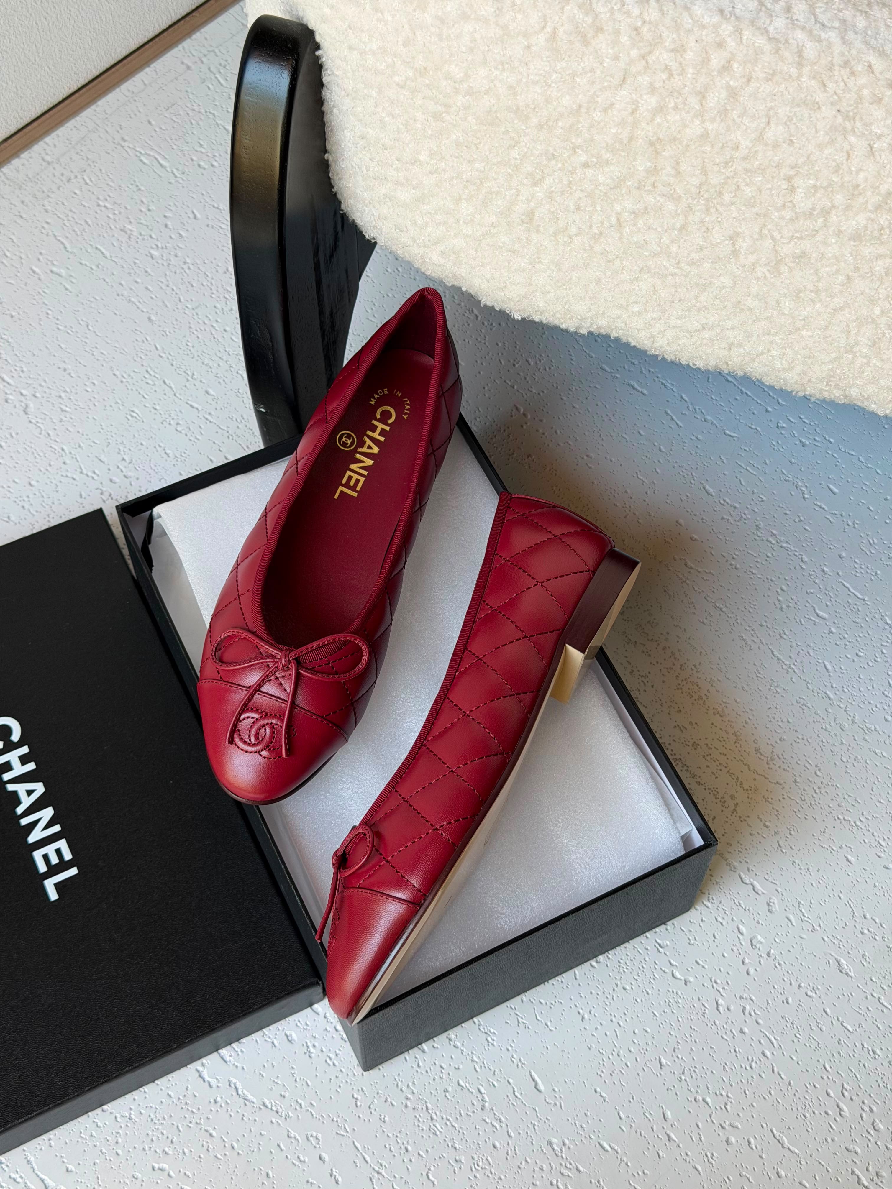 Chanel Ballet flats