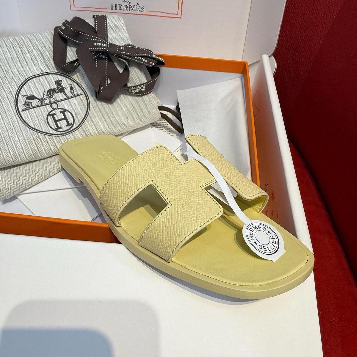 Hermes oran