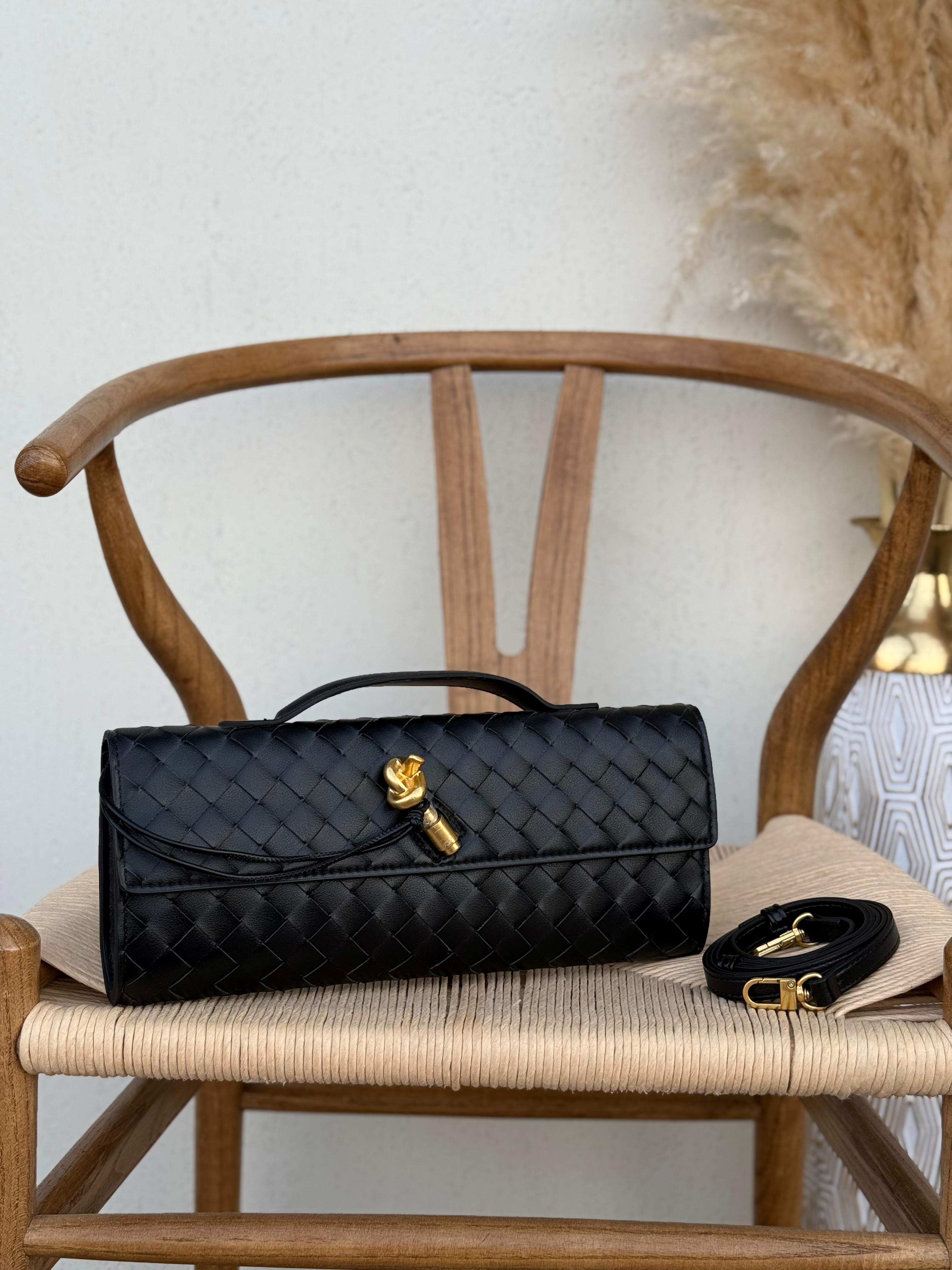 Bottega Veneta Andiamo Clutch